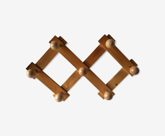 Porte manteau mural bois rétractable avec 7 patères vintage