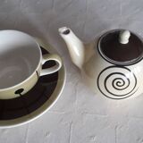 Vintage teapot signed Jodi-nv
