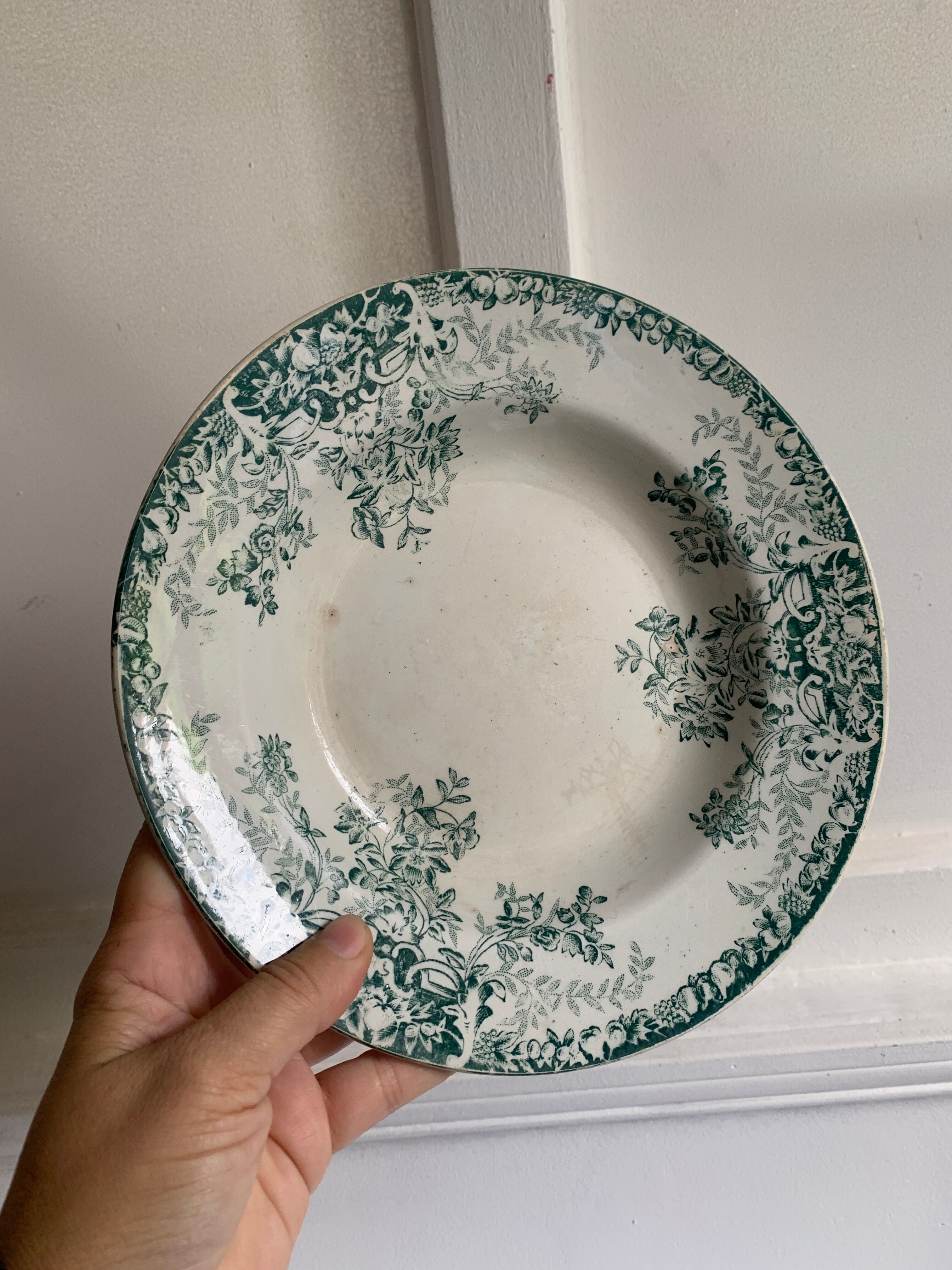 Assiette Saint Amand Terre de fer