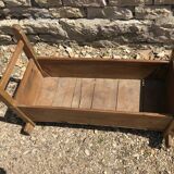 Old Savoyard cradle