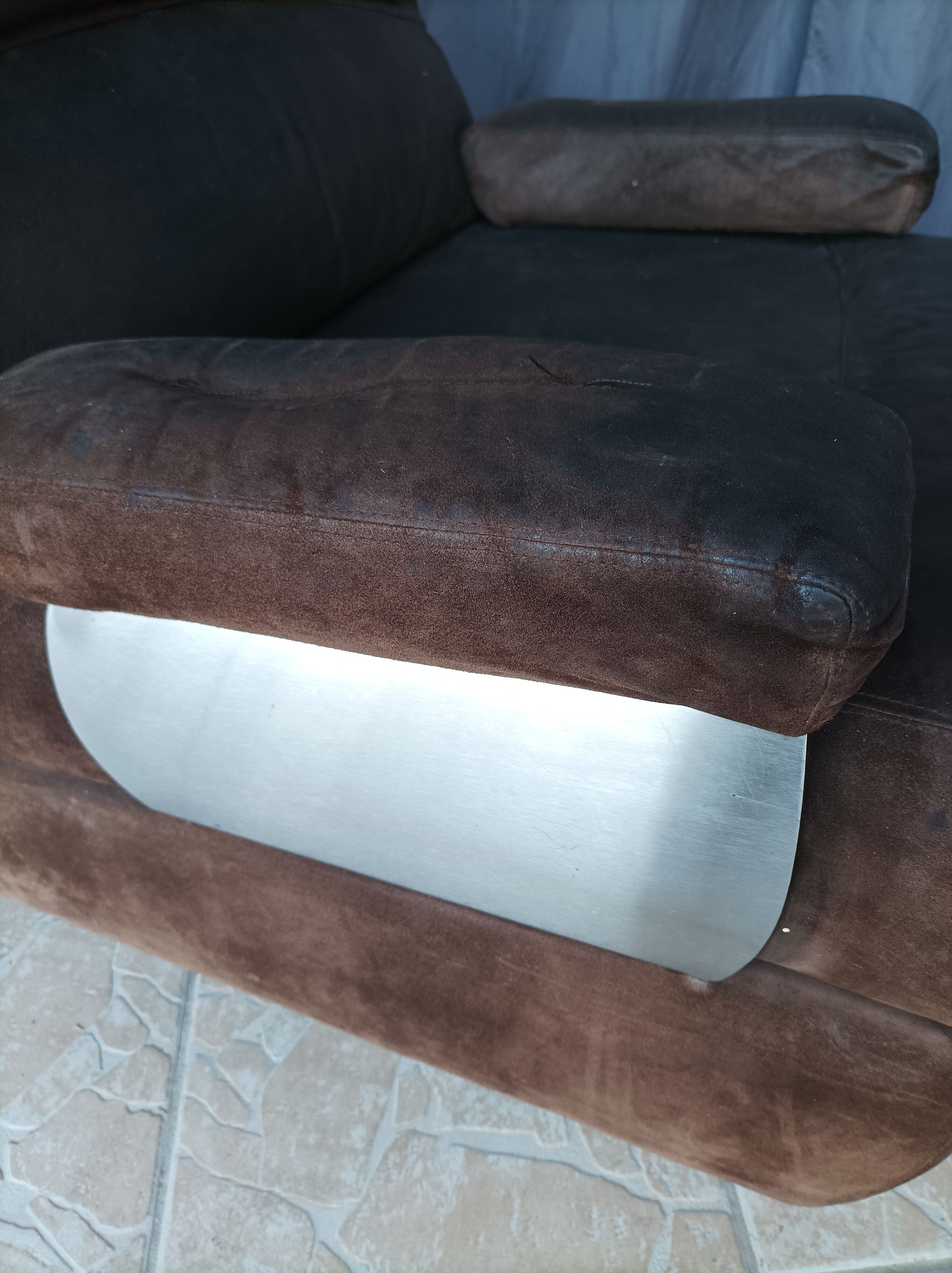 Fauteuil en cuir et métal chrome