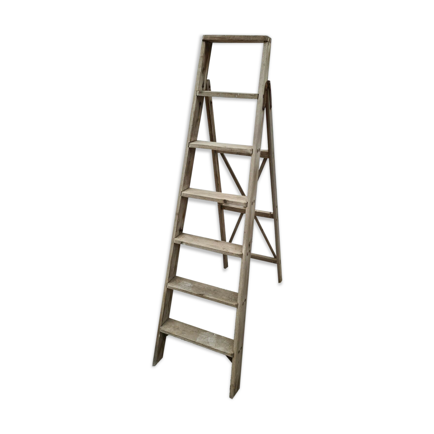 Wooden painter's stepladder