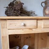 Parisian low buffet confectionery