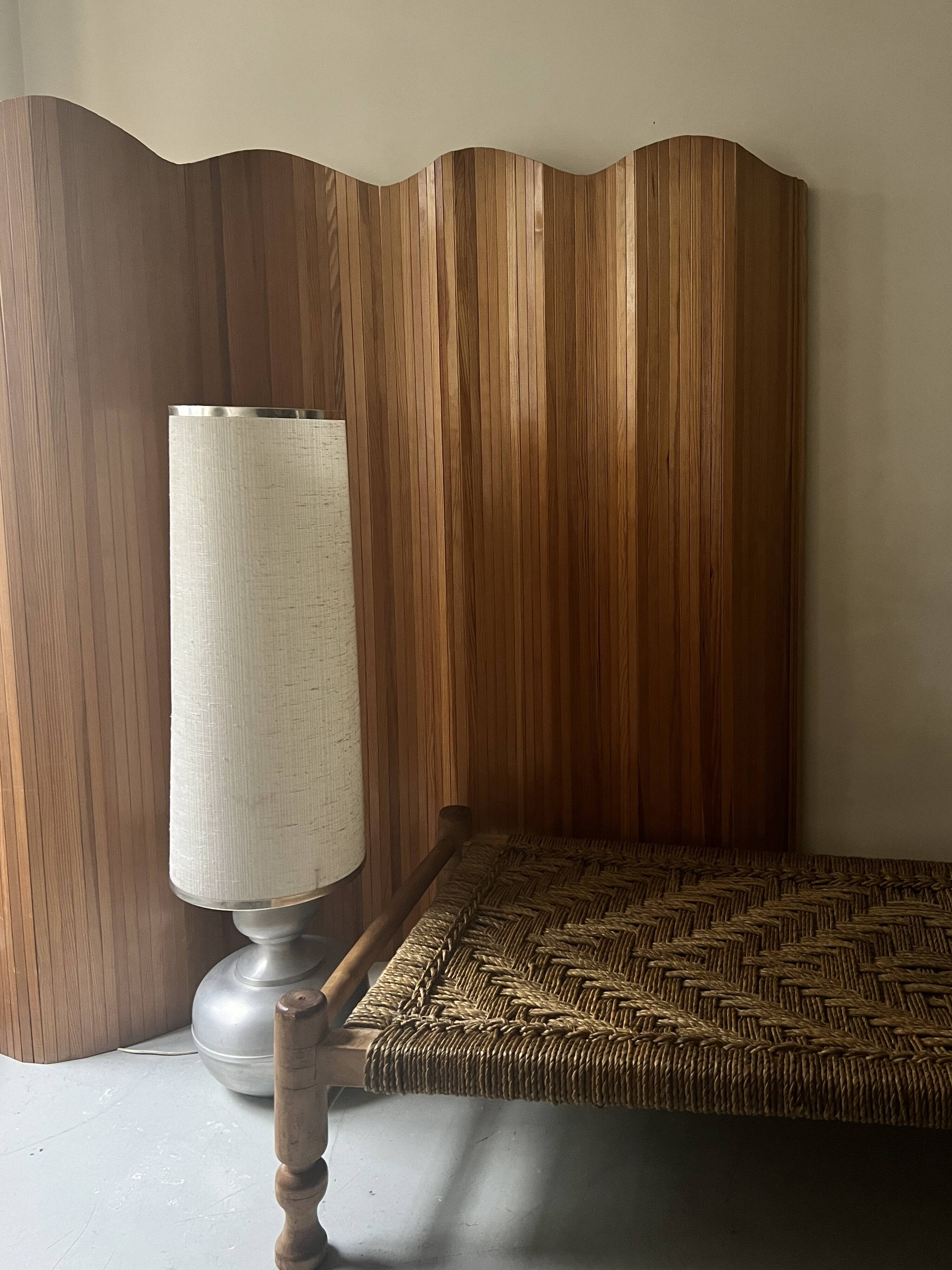 Lampe de sol en métal brossé Philippe Barbier, design 1970