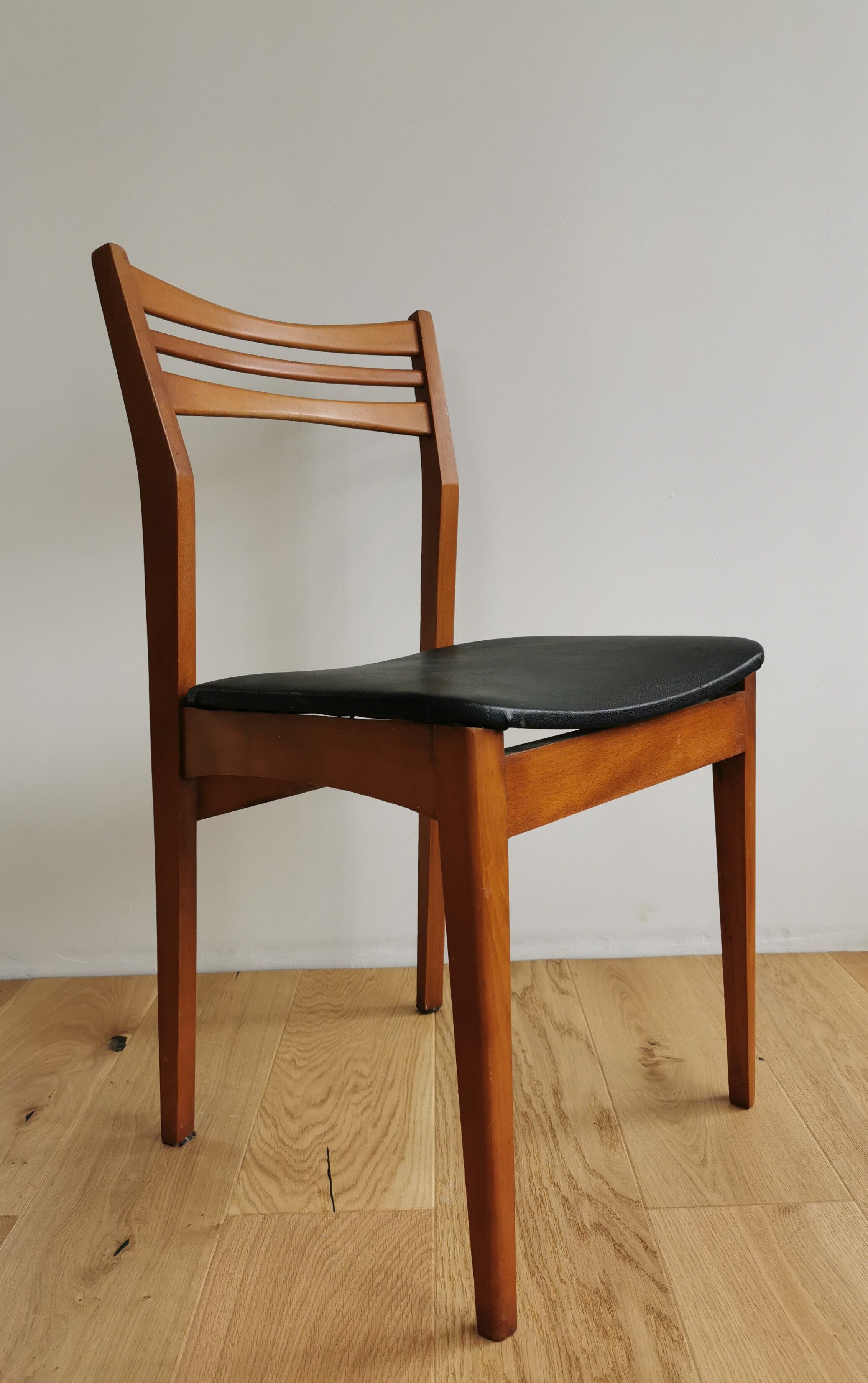 Set 5 vintage Scandinavian chairs