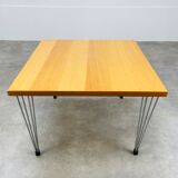 Table basse danoise pin age pieds eiffel bois