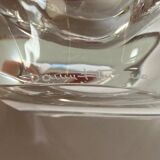 Individual ashtray in colorless crystal signed daum france followed by a cross of lorraine