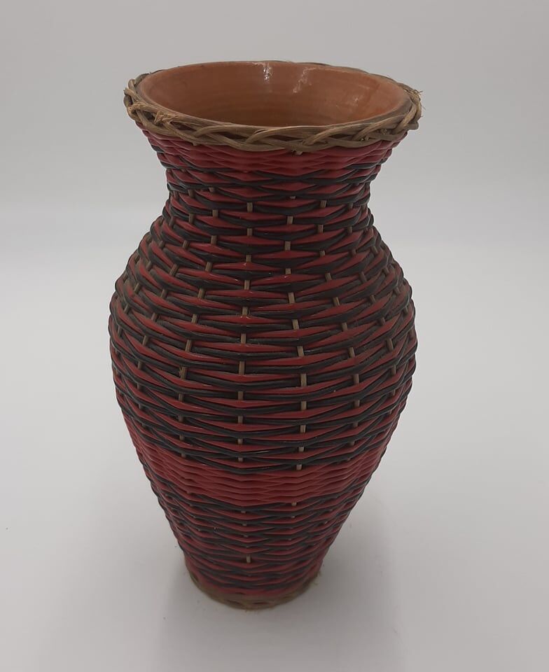 Scoubidou vase