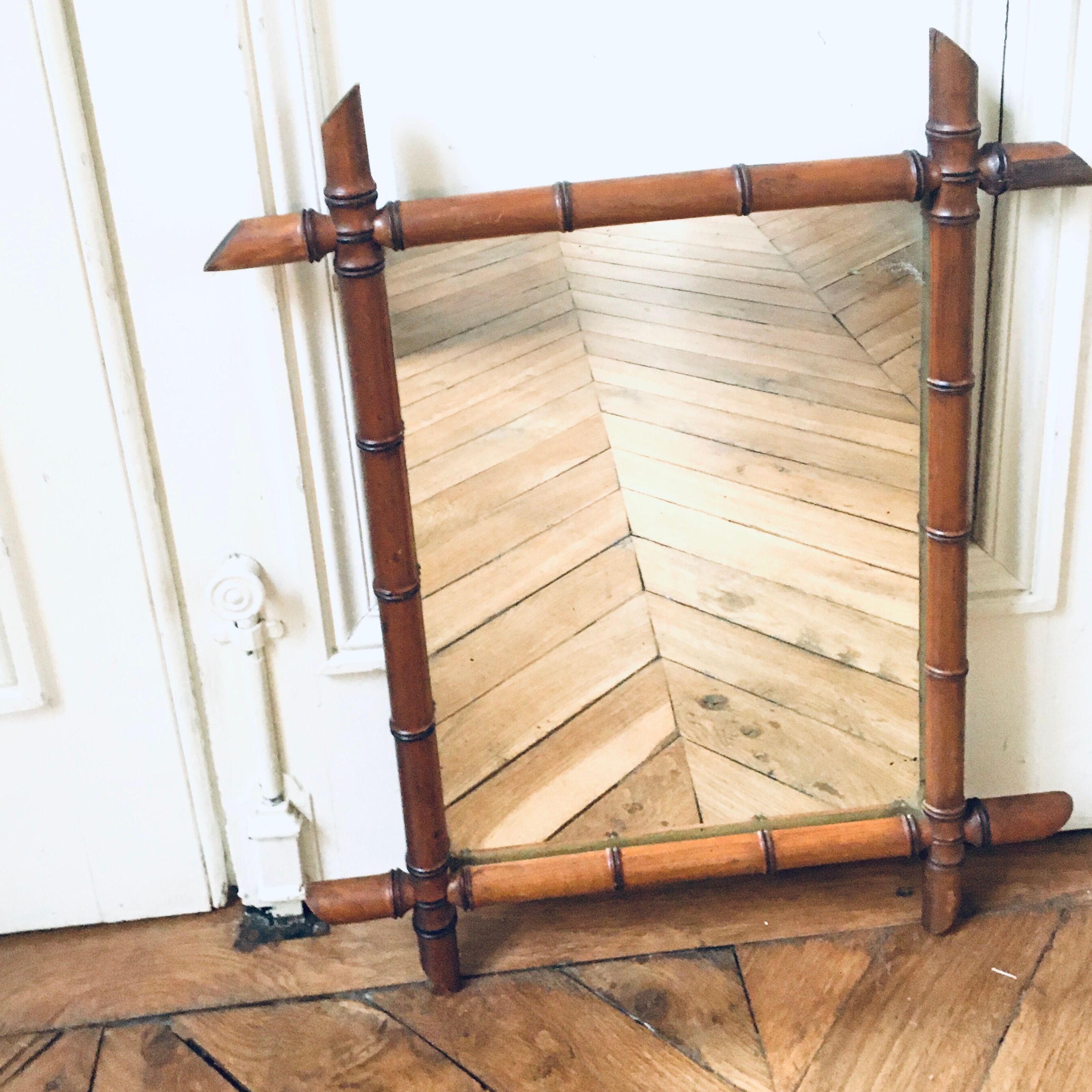 Bamboo mirror 51x62cm