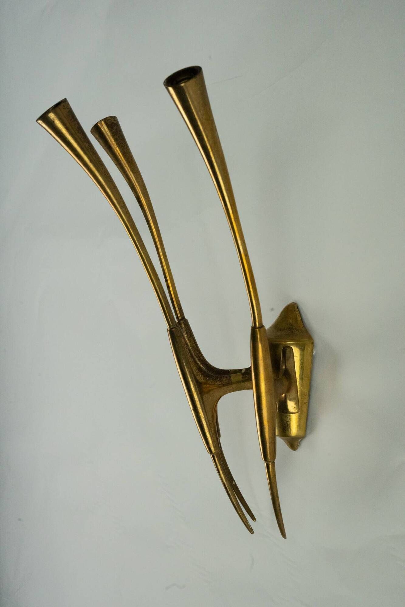 Single Brass Wall Sconce by Oscar Torlasco for Lumi Milano, Italy 1950s