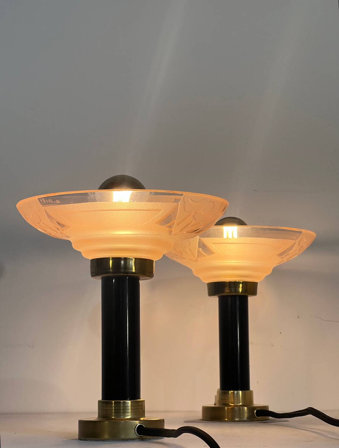 Pair of Art Deco bedside lamps, glasses signed Muller