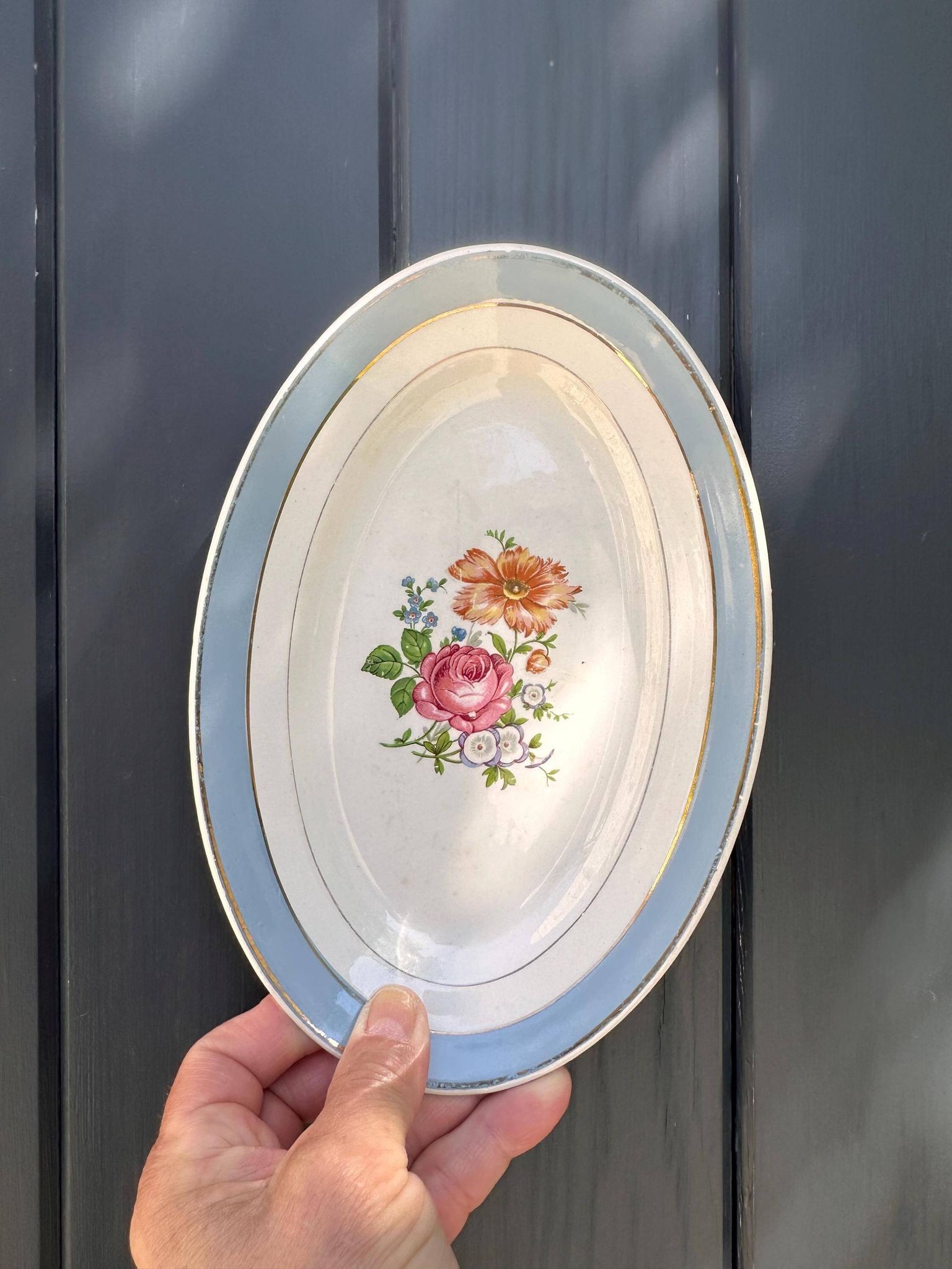 Pair of delightful antique faience – Sarreguemines "Royat" and Lunéville