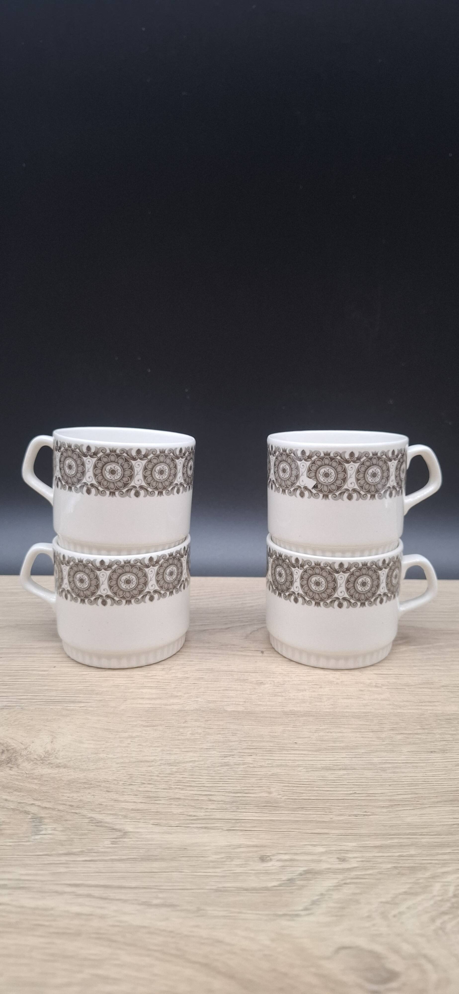 Set of 4 Murielle Boch coffee cups 1960