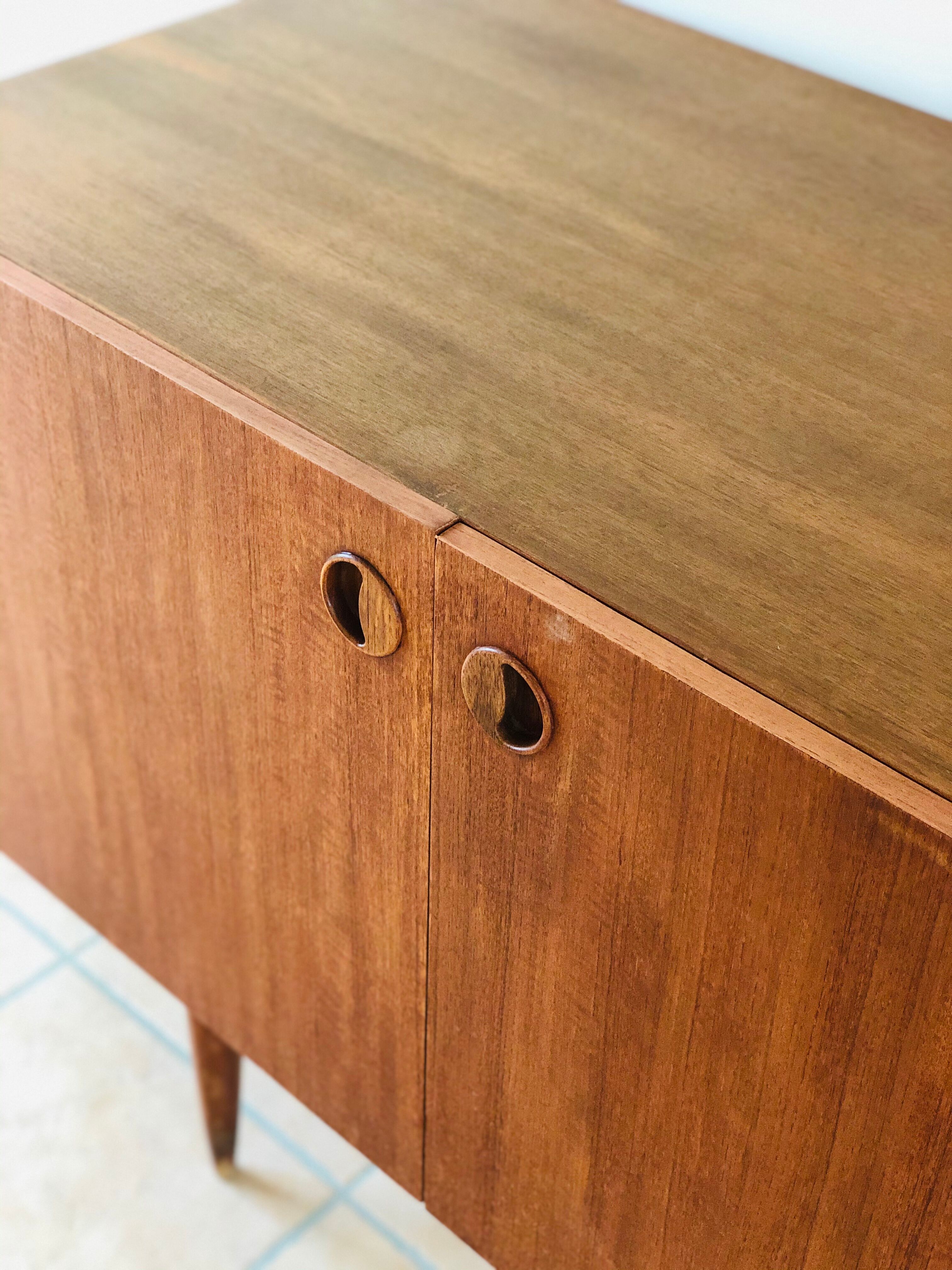 Vintage teak 1960 enfilade