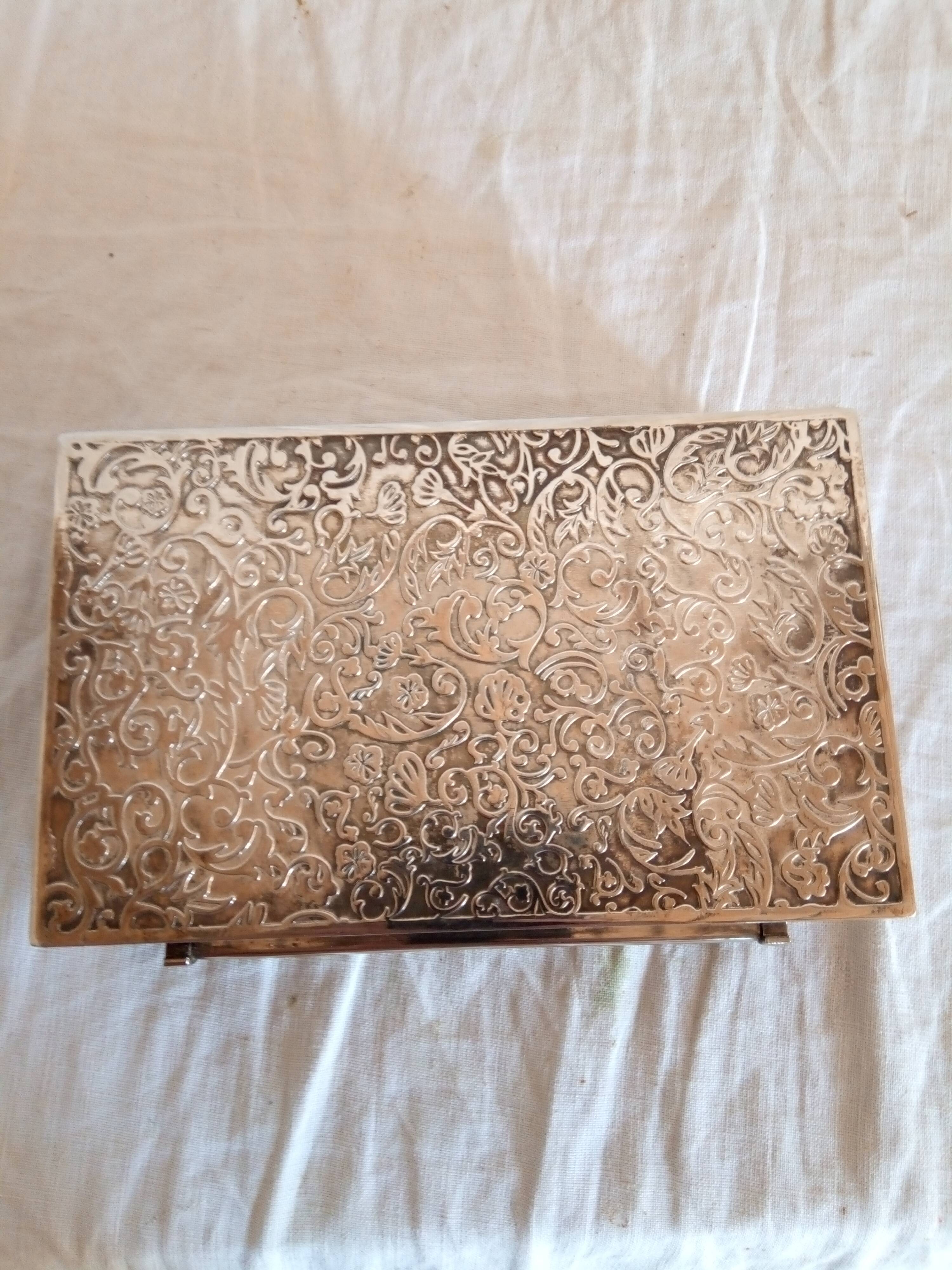 Silver metal jewelry box from the 50s