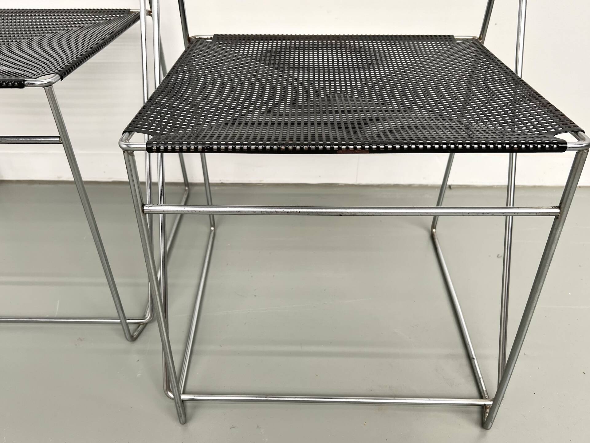 Set of 6 Nuova X-Line chairs, 1977