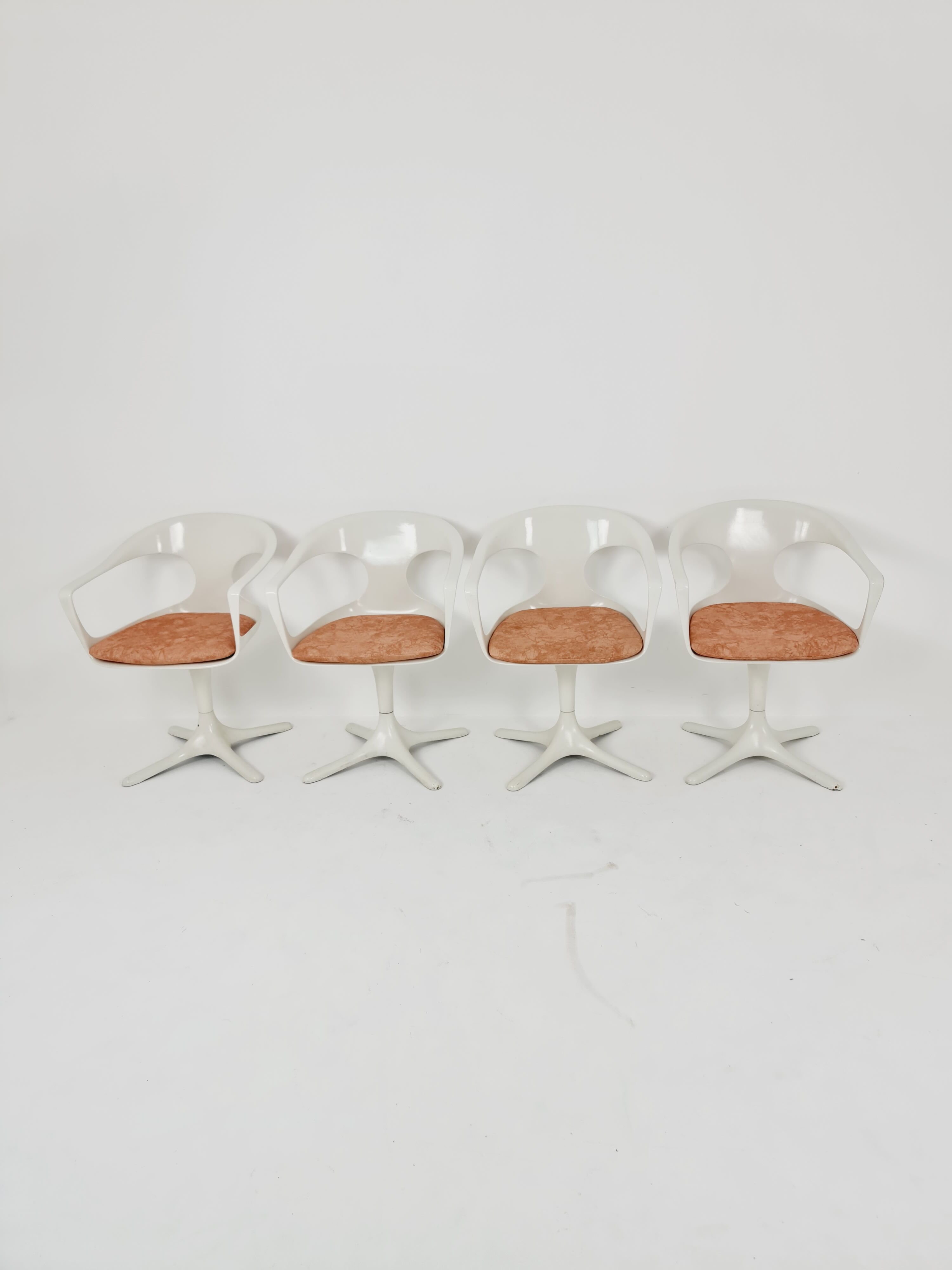 Set space age par Konrad Schäfer pour Interlübke