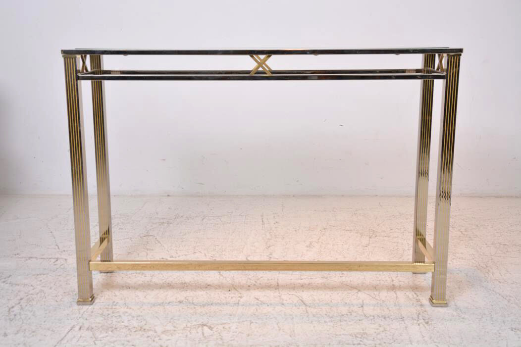 Vintage console dating from the 70s,