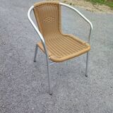 Scoubidou and aluminum chairs