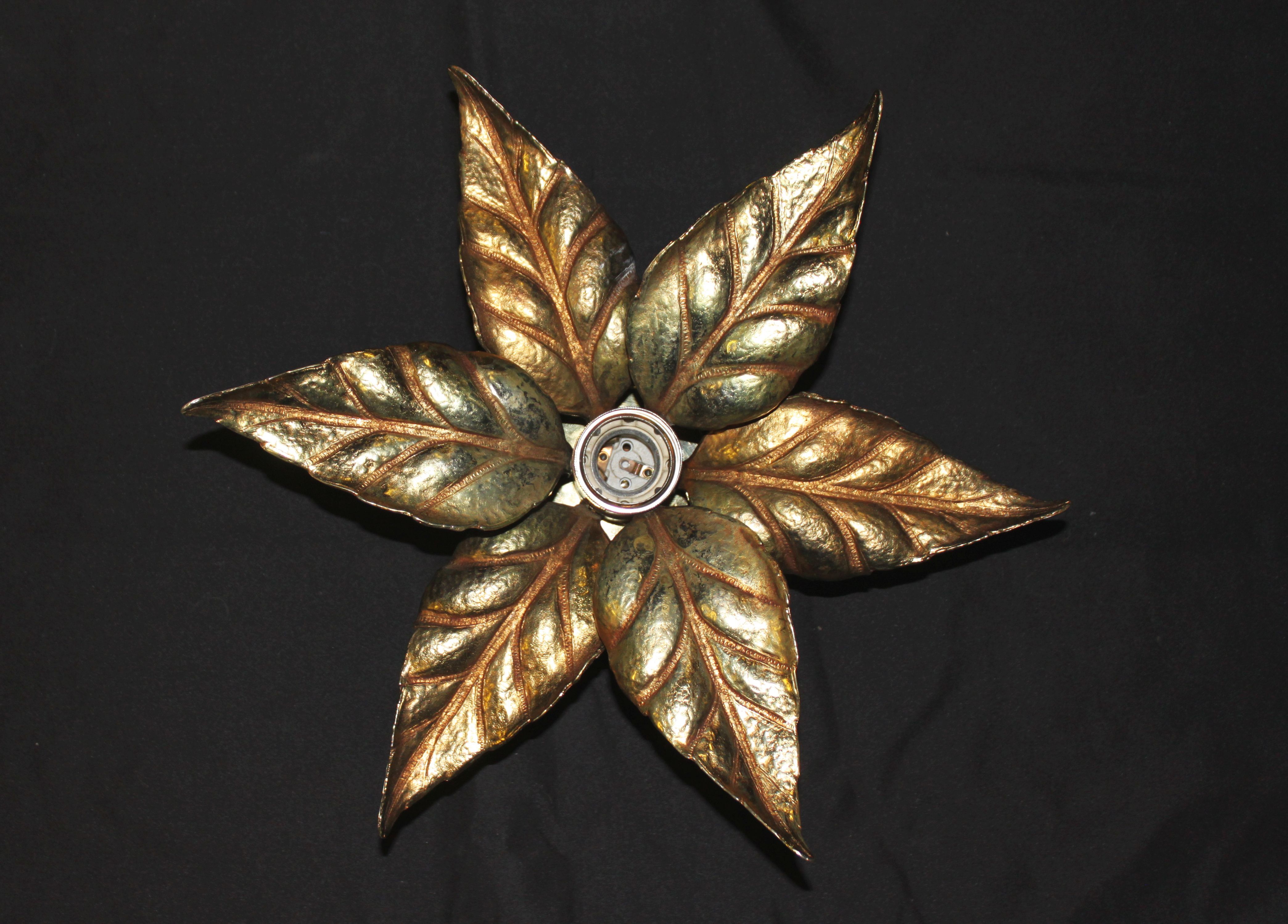 Willy Daro floral sconce, Hollywood Regency style