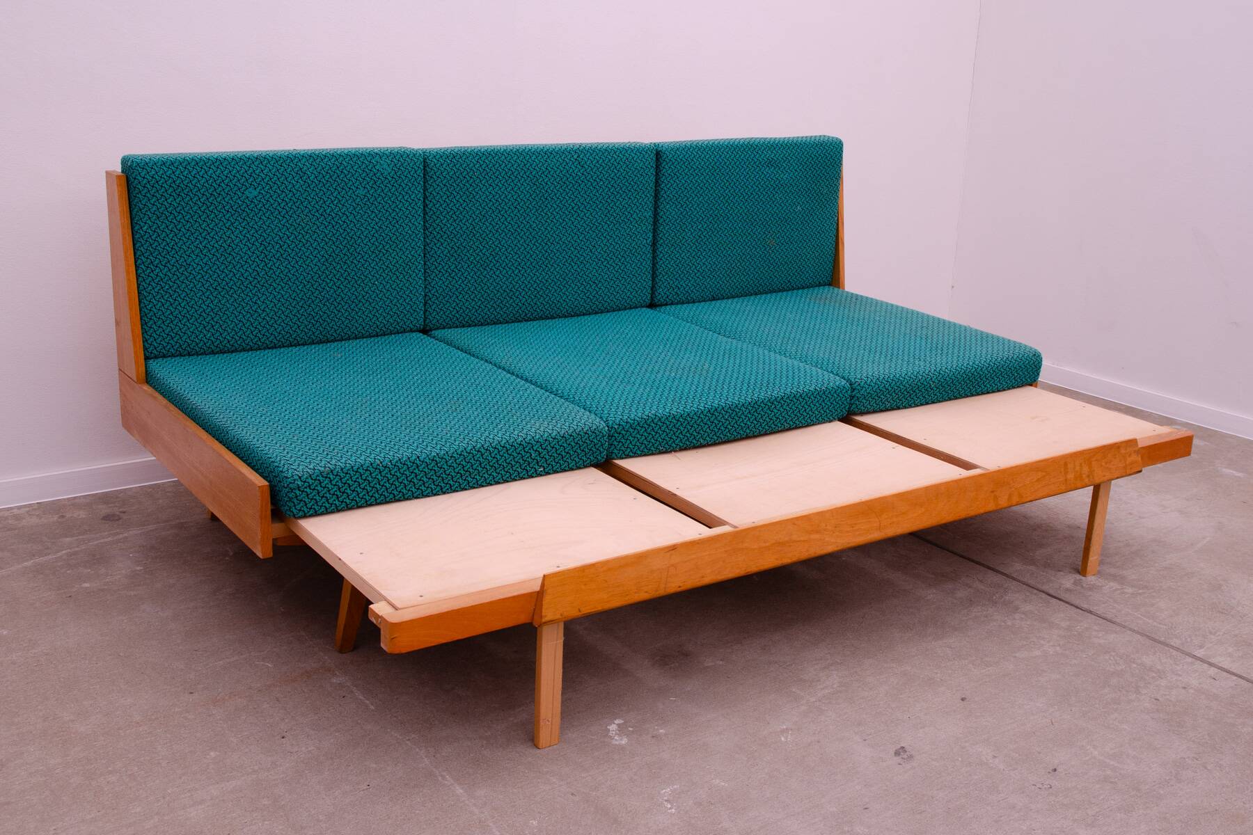Mid century folding sofabed by Drevotvar, 1970´s, Czechoslovakia