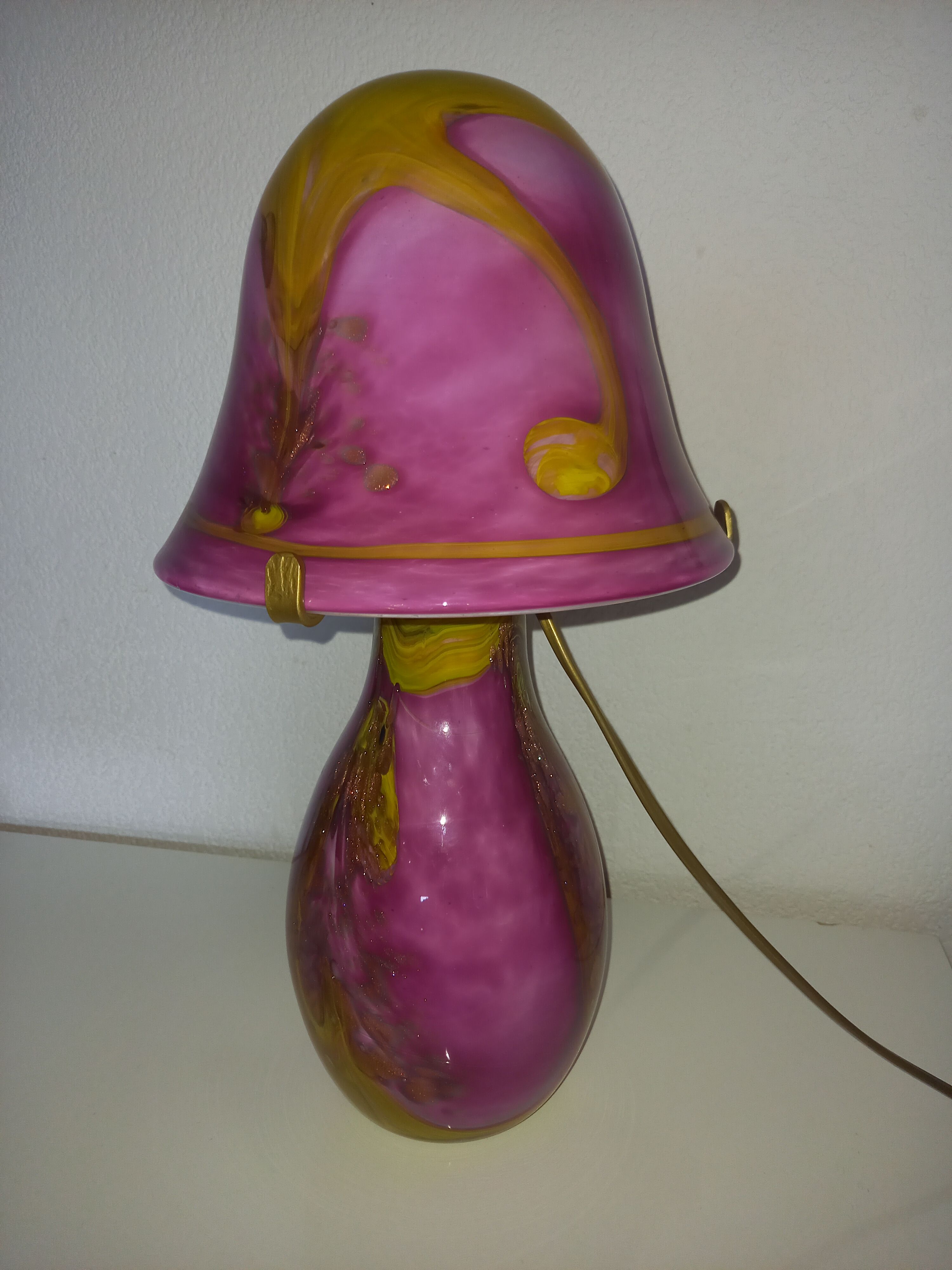 Blown glass lamp