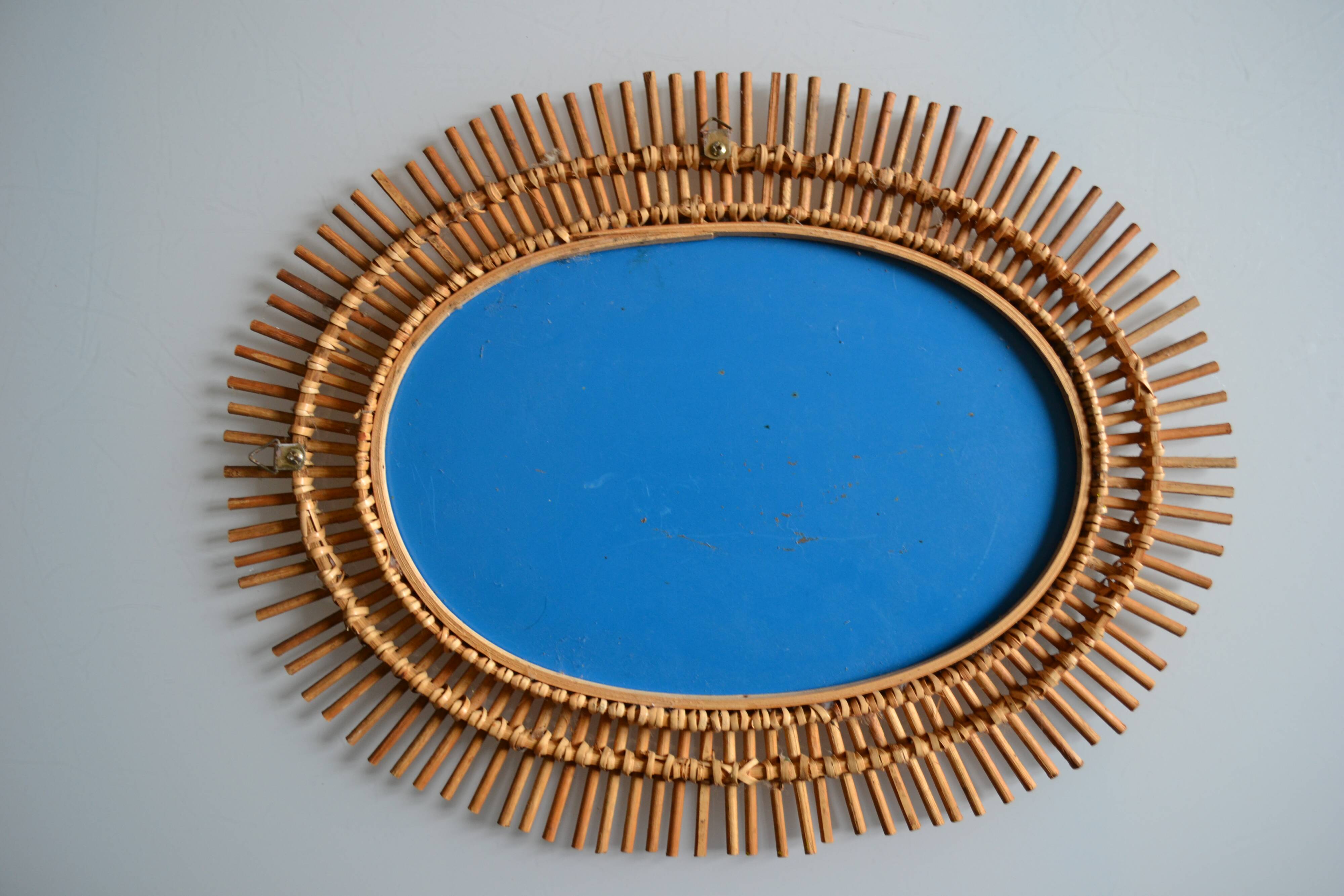 miroir soleil rotin ovale circa 1970 Diamètre 45 cm