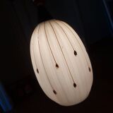Opaline suspension