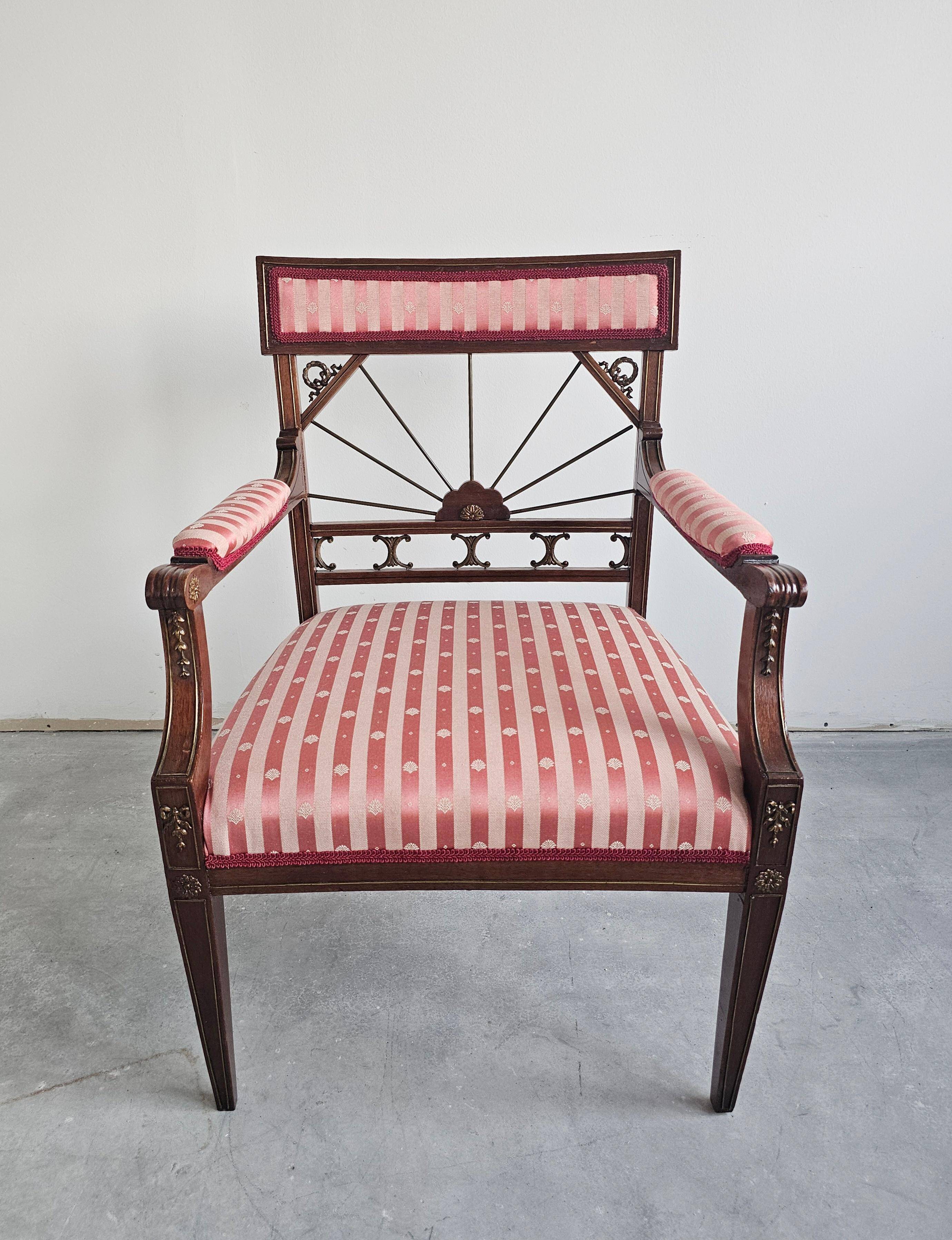 Fauteuil Empire Français en Acajou tapissé