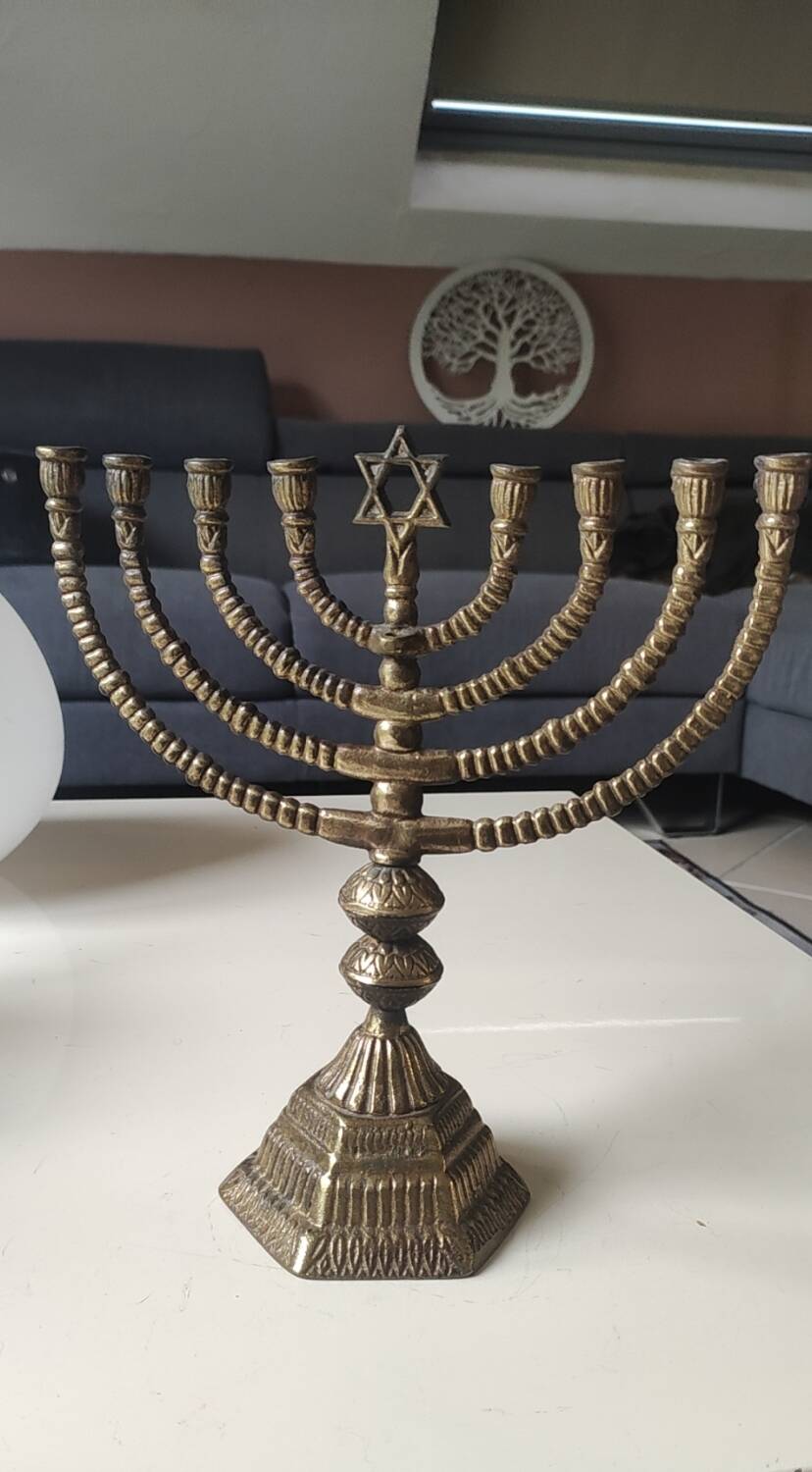 Large Menorah/Hebrew Chandelier with 8 branches. Star of David. Bronze.