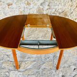 Extendable dining table in teak, butterfly extension by Van Pelt circa 1960.