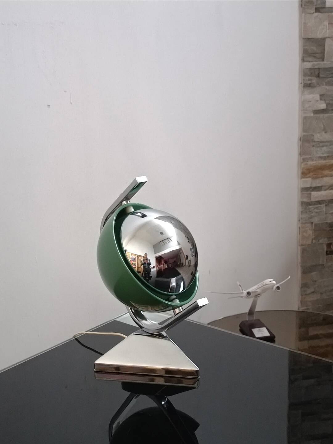 Lampe Eclips Eyeball par LP Oliva pour Grin Luz 1970s