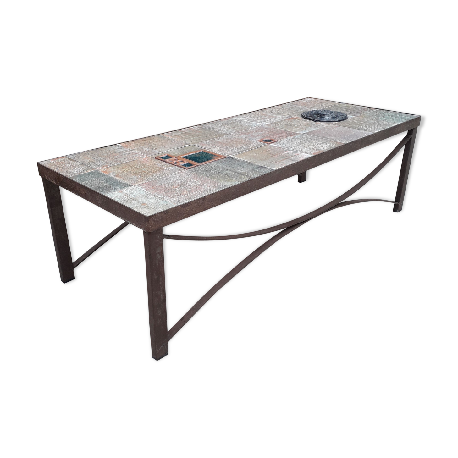 Post modernist ceramic coffee table in 60s/70s