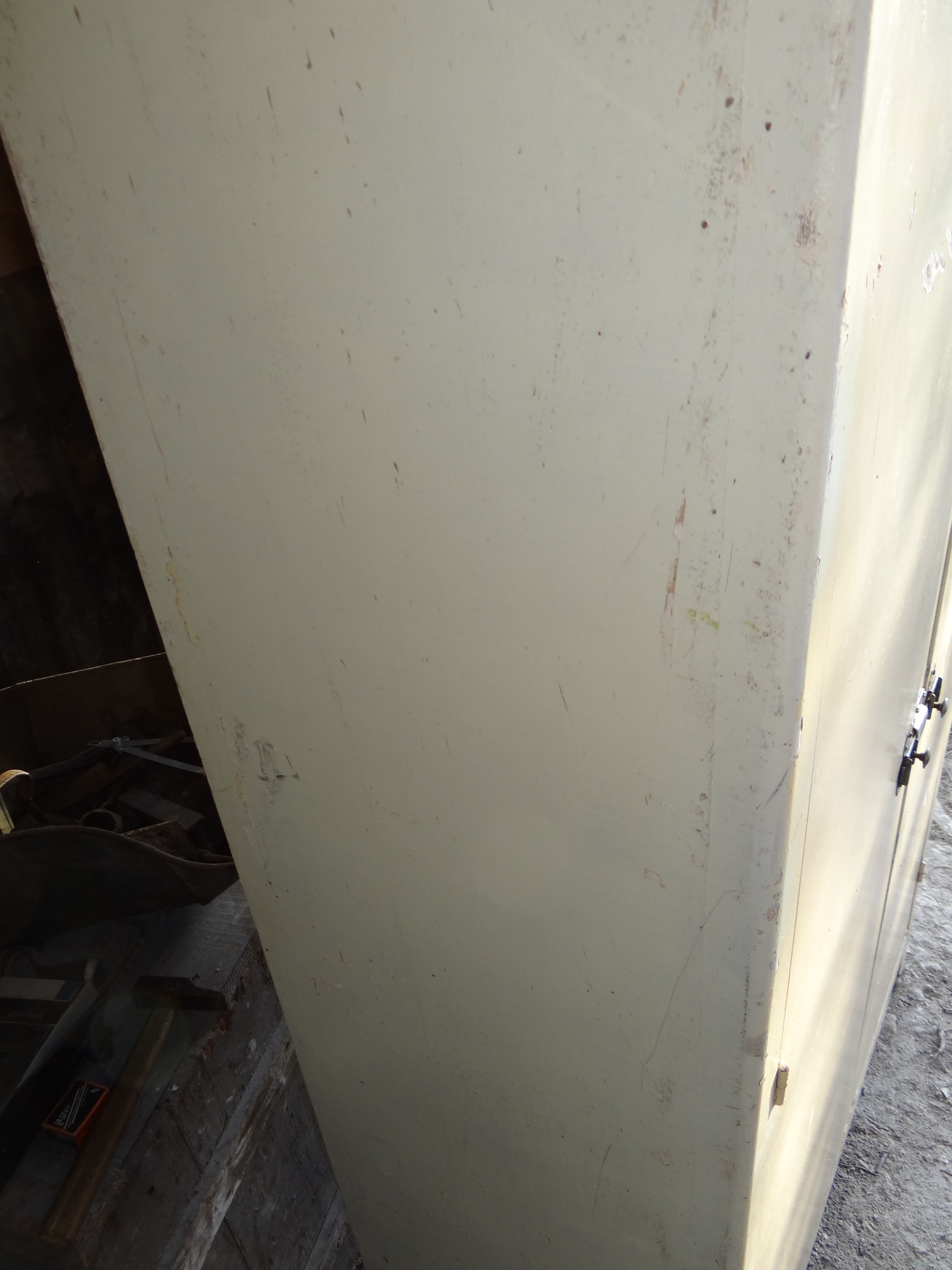 1950s Parisian wardrobe