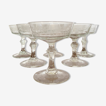 6 coupes à champagne en cristal