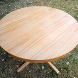 Round table