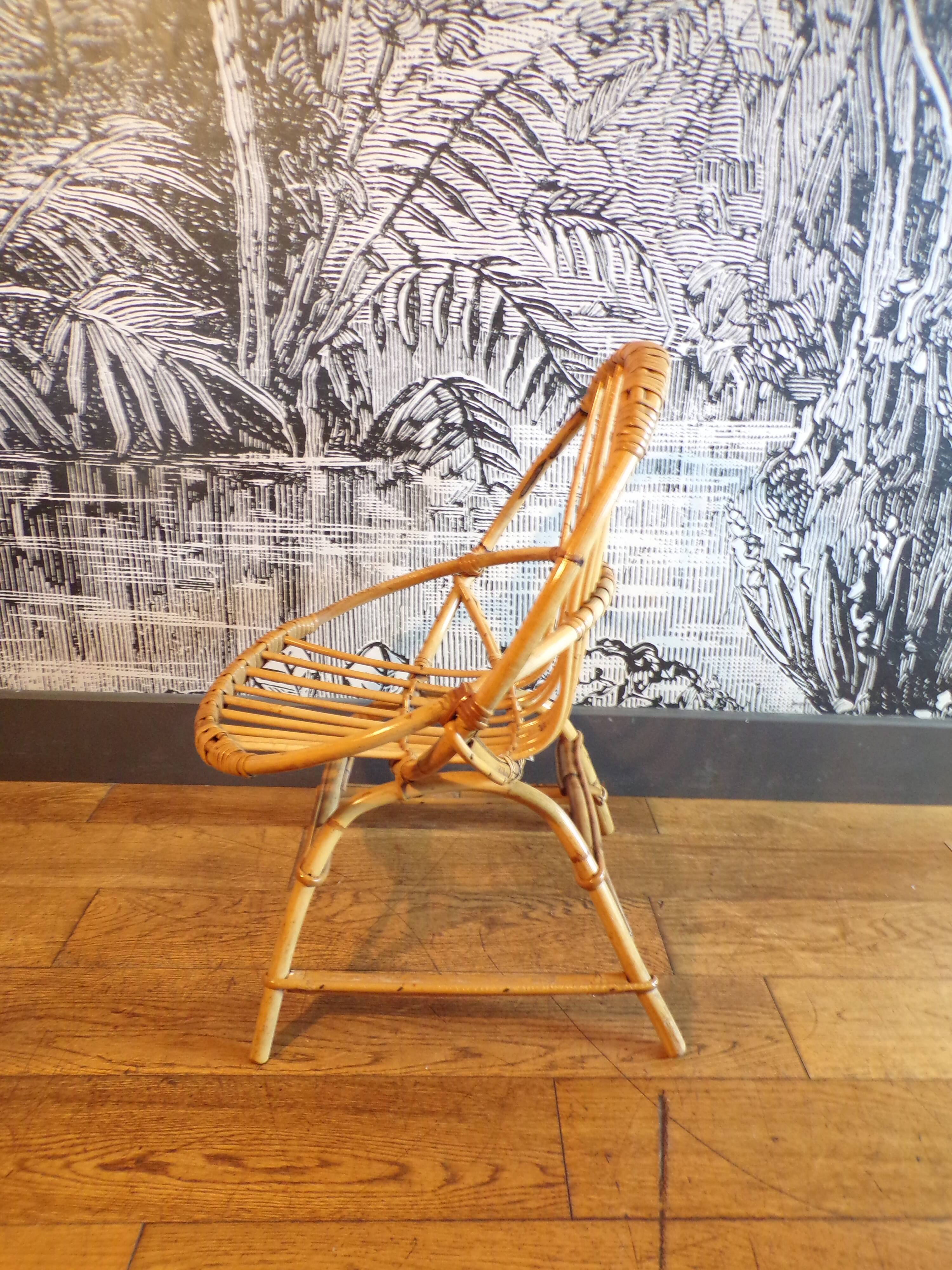 Children's rattan basket chair