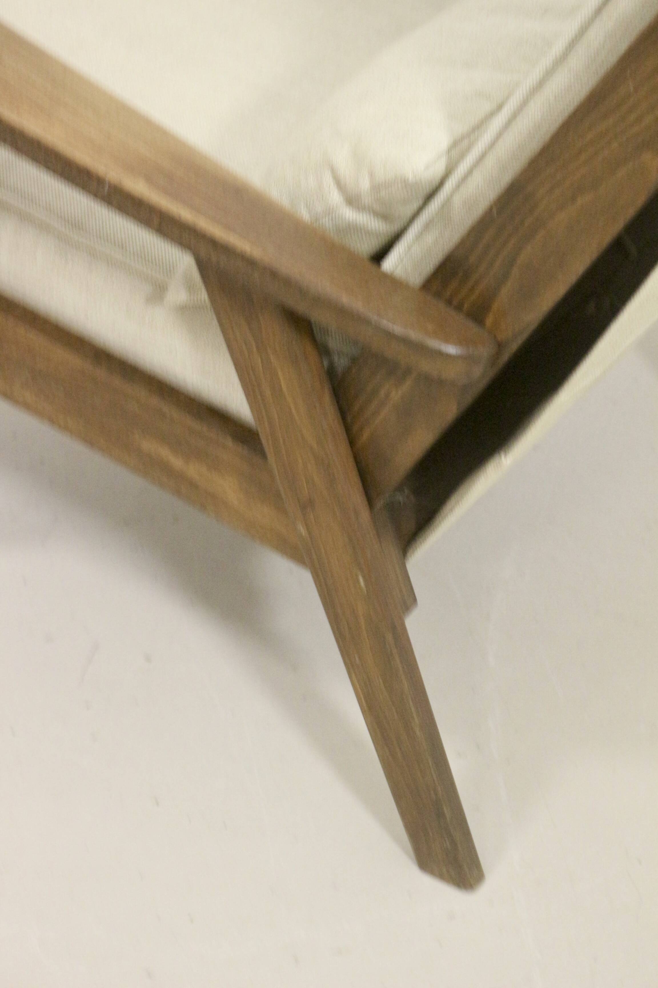 Fauteuil période reconstruction 1950