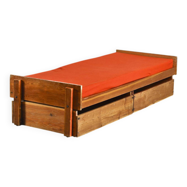 Lit banquette par Pierre Guariche, La Plagne, vers 1965