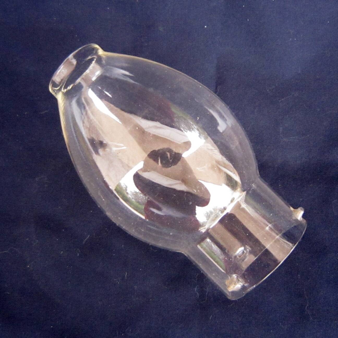 ANCIENT GLASS FOR LIGHTING LAMP