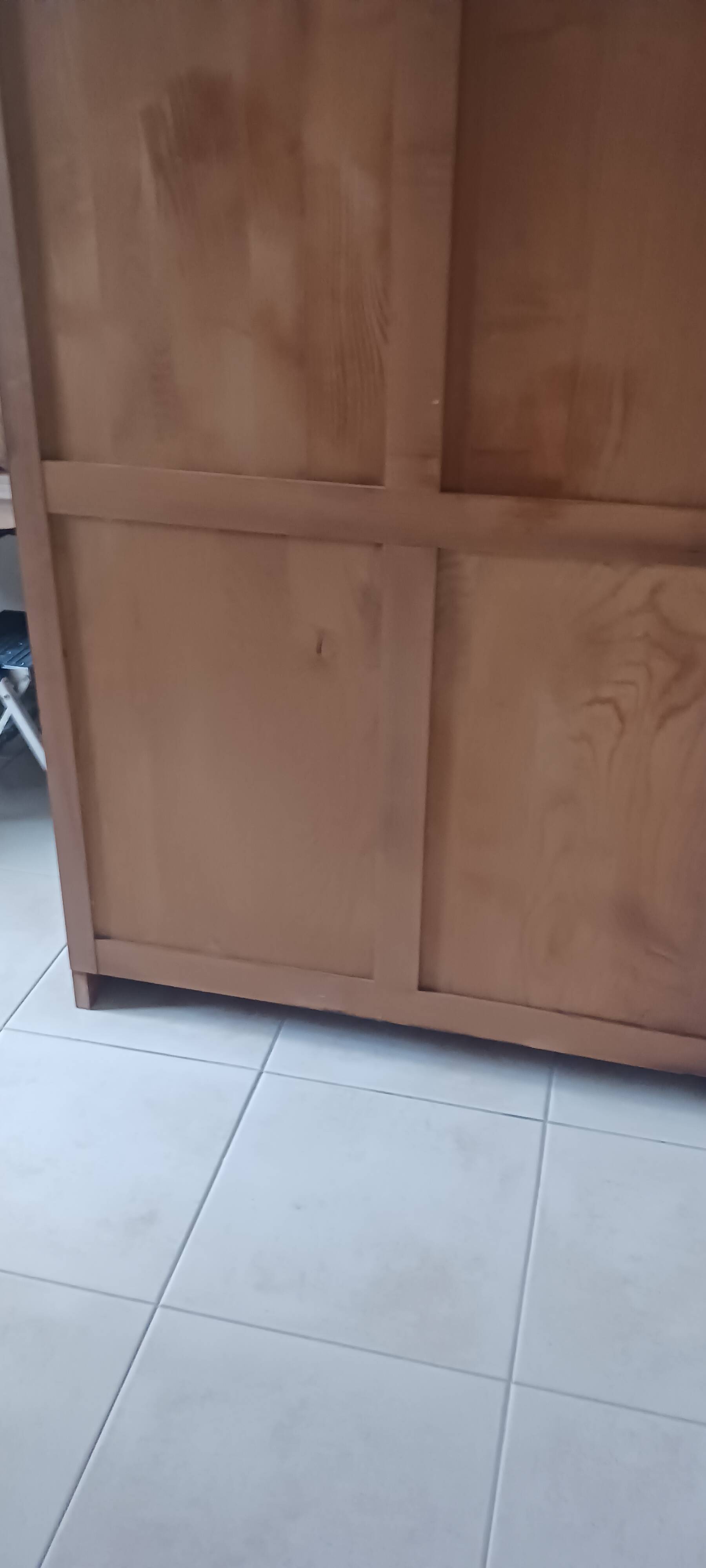 Roche Bobois Library