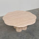 Table basse en travertin sculptural français élégant, années 1980