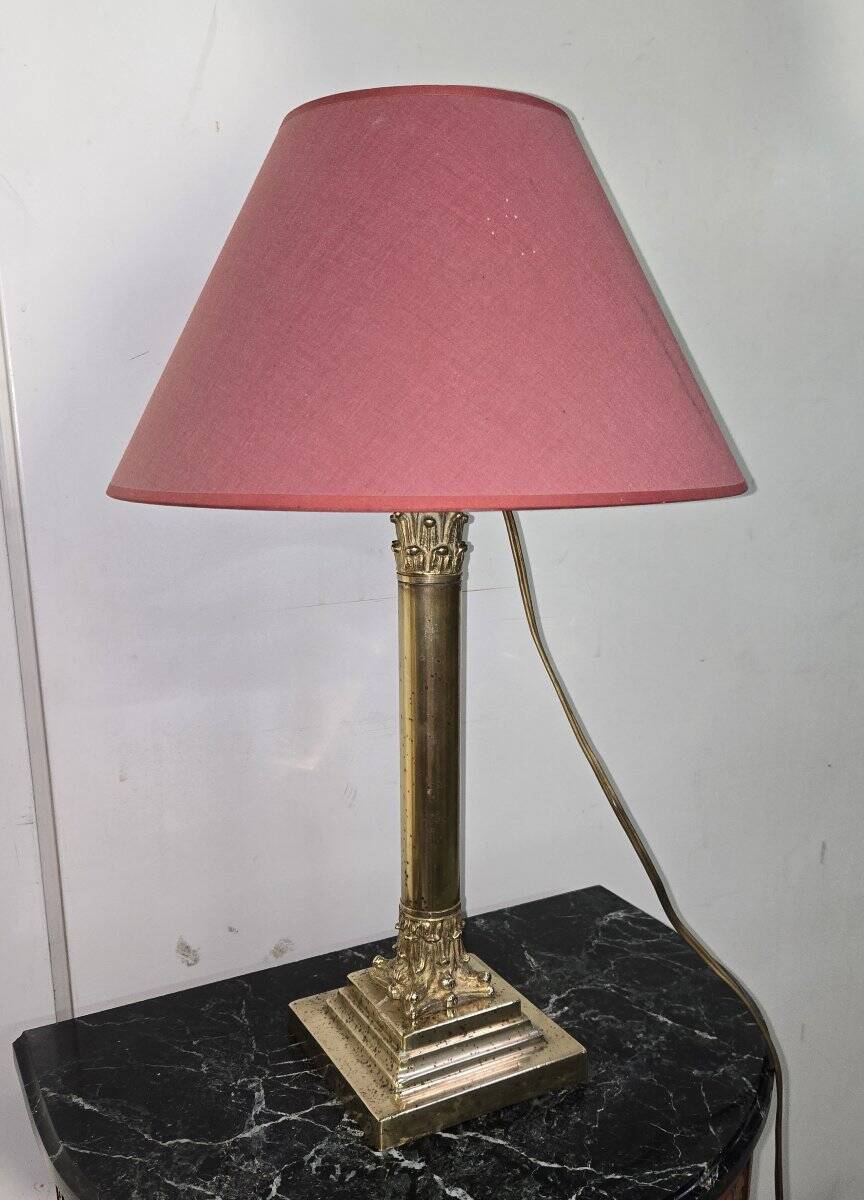 Empire-style lamp in gilded bronze
