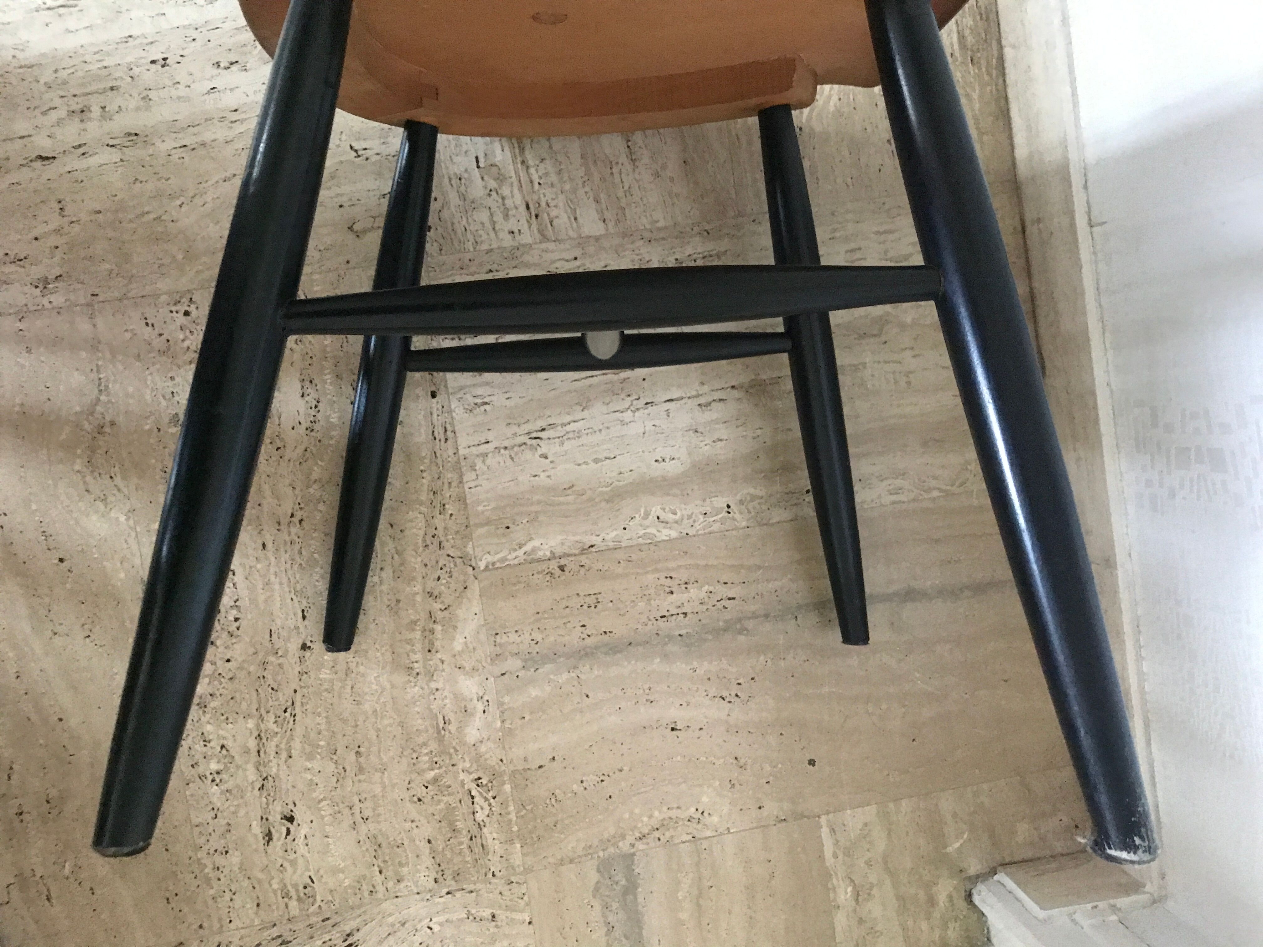 Fanett chair by Ilmari Tapoviaara