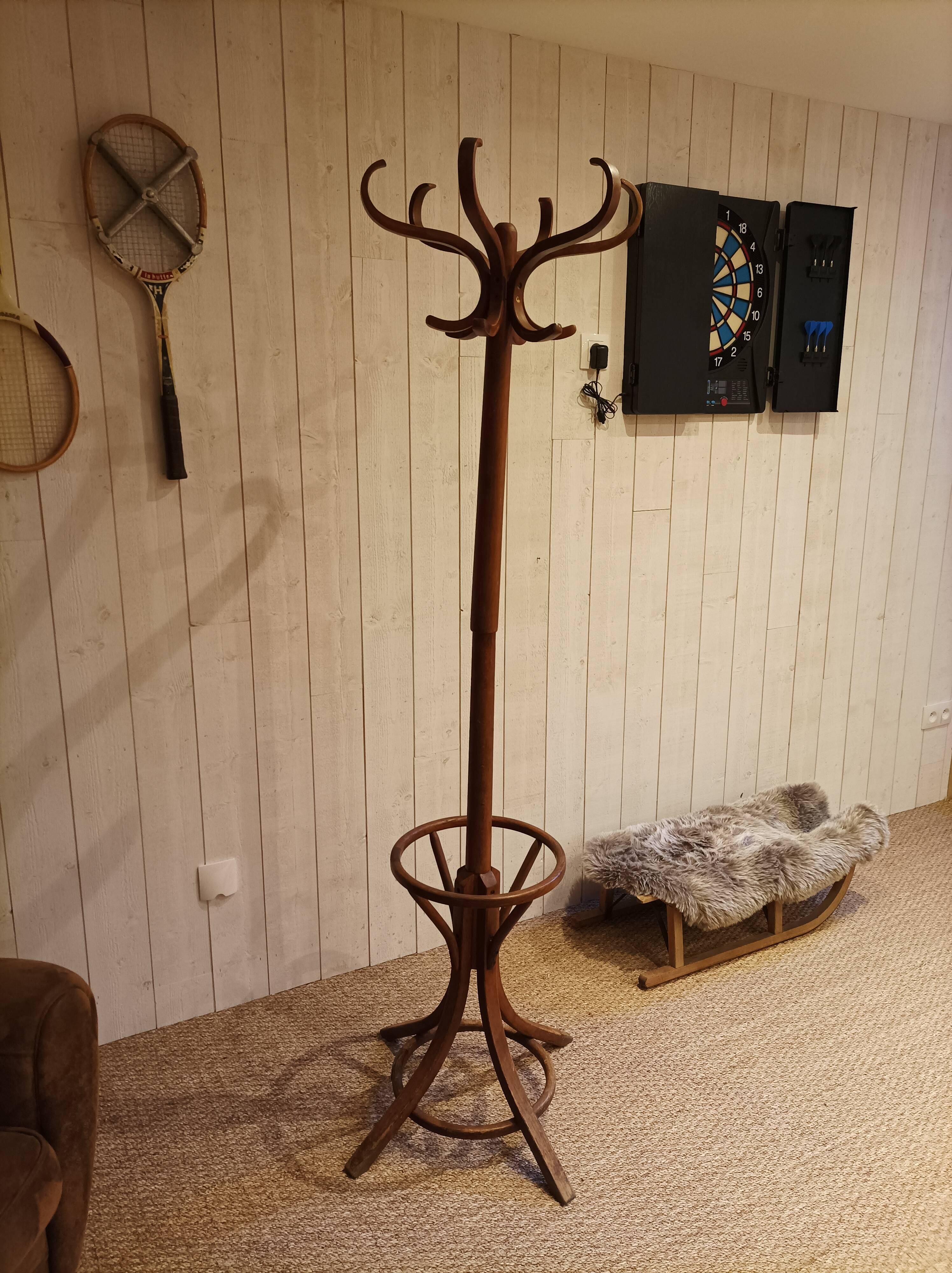 Coat rack