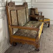 Pair of corner armchairs and an Orientalist bench in carved and polychrome wood from around 1900.