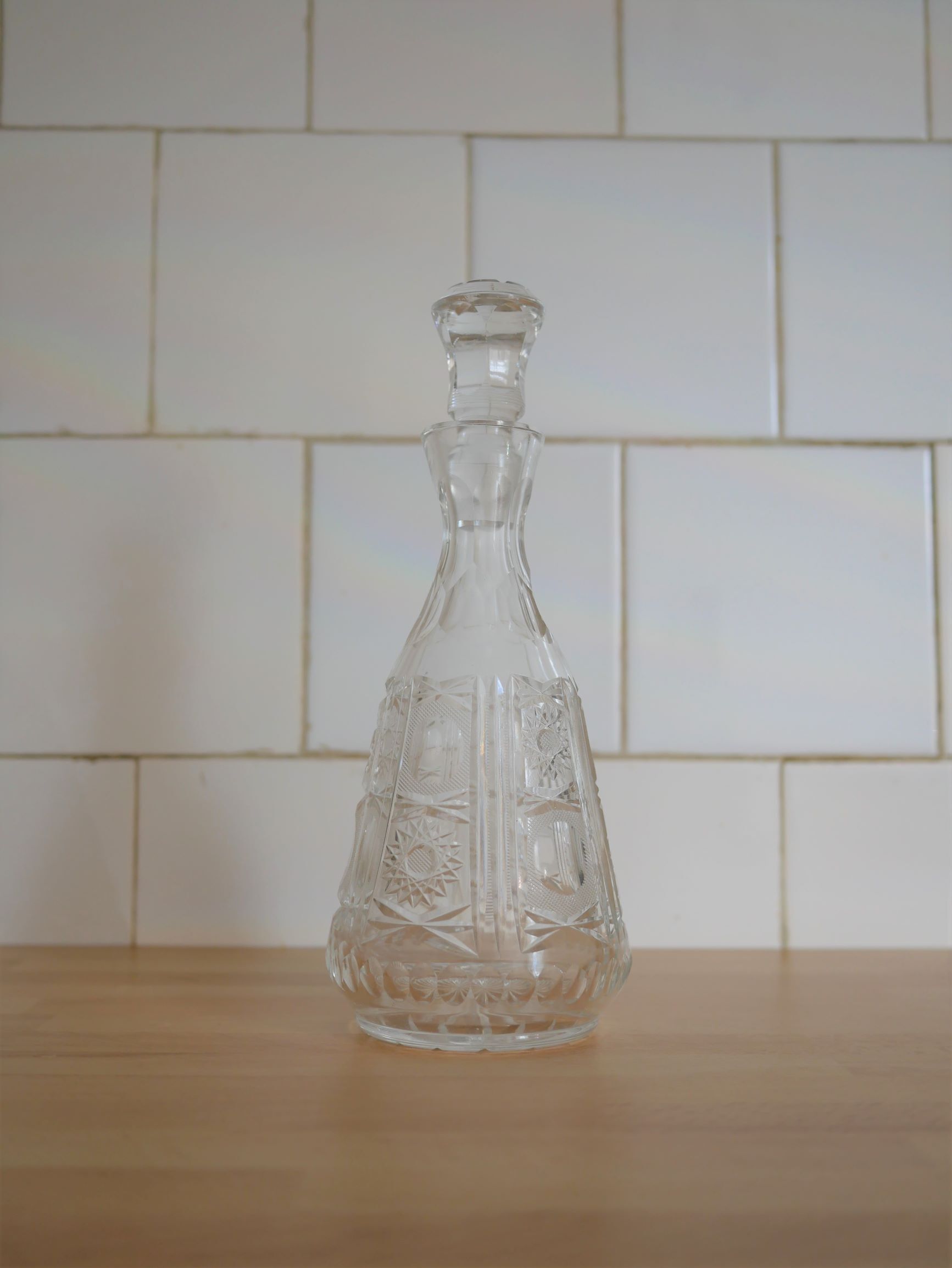 Crystal wine decanter