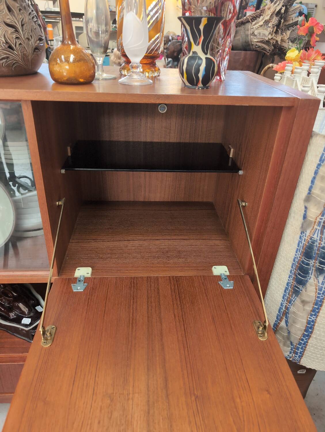 Vintage sideboard in solid teak - Scandinavian design