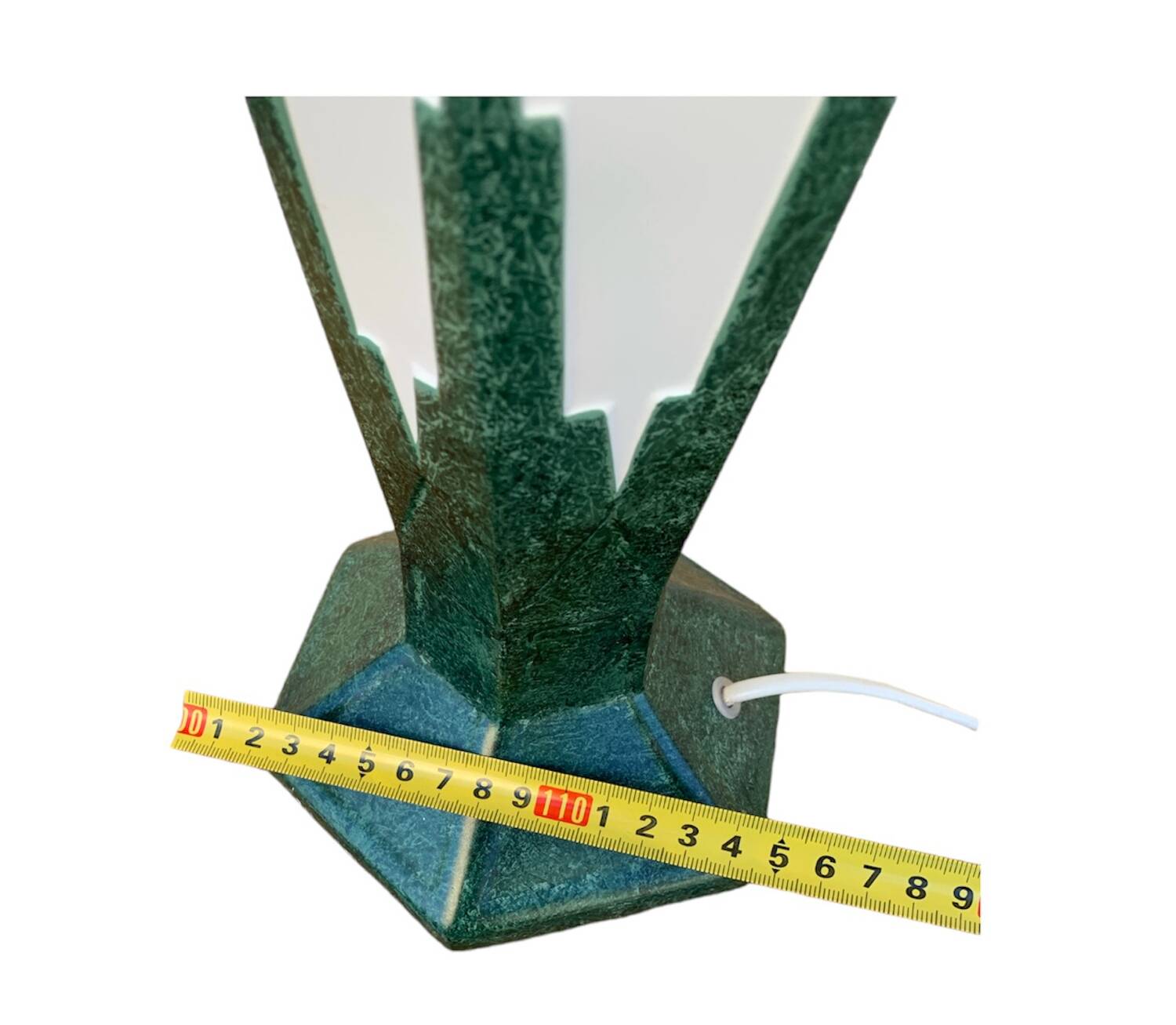 Art deco plaster lamp