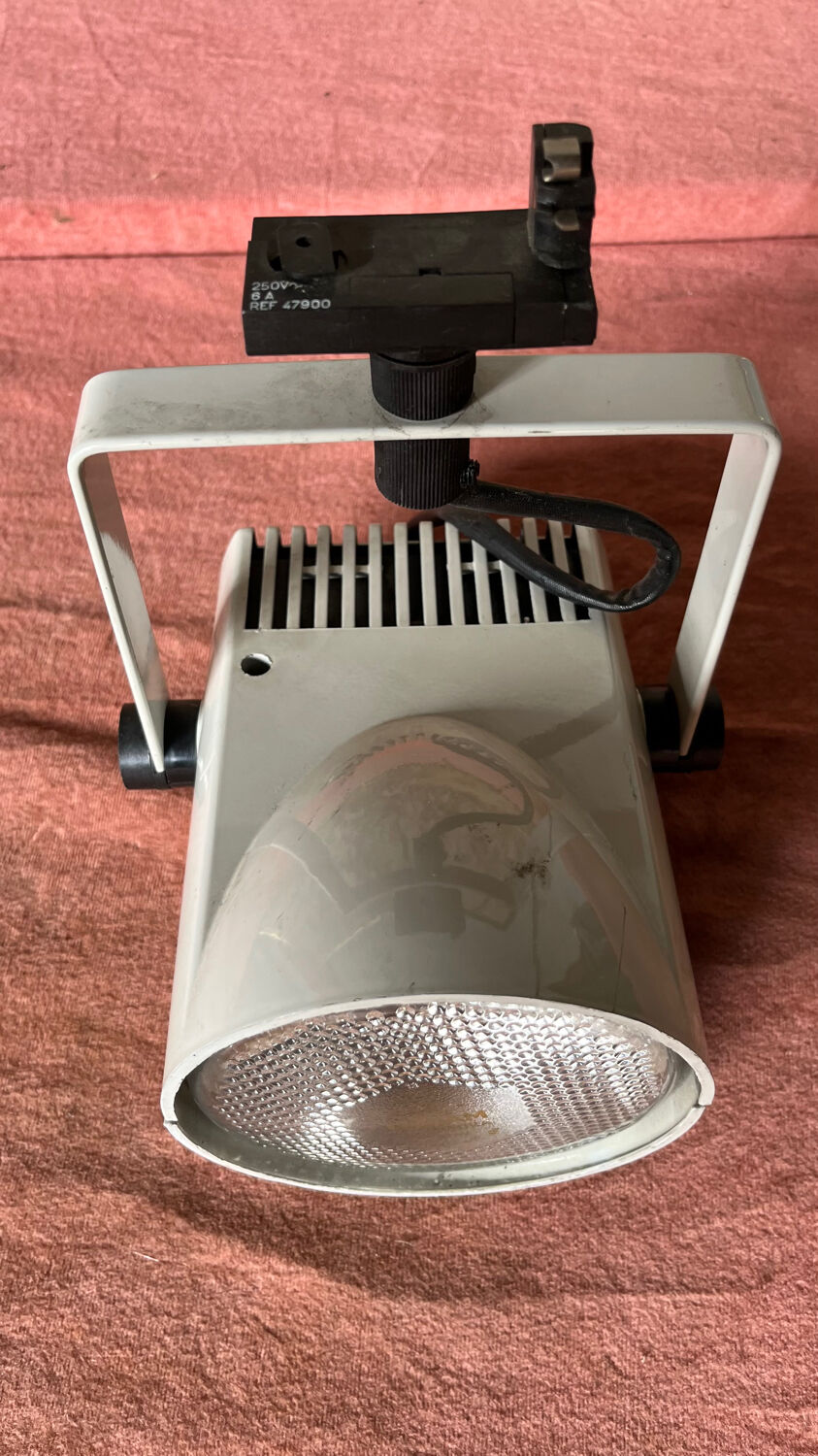 Adjustable spot Lita 90s